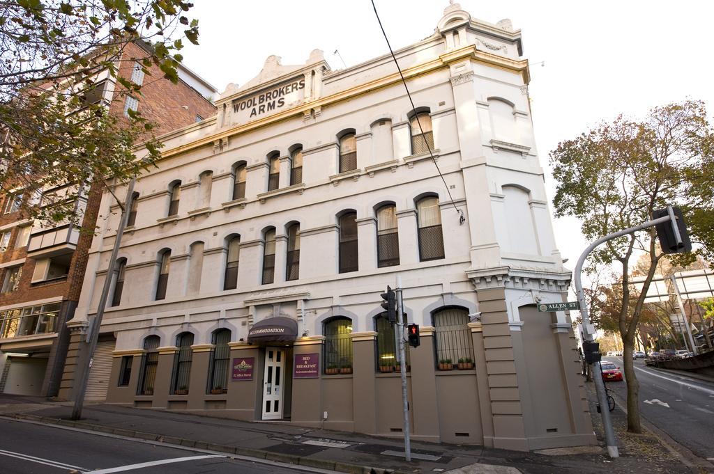 Woolbrokers Hostel Сидни Екстериор снимка