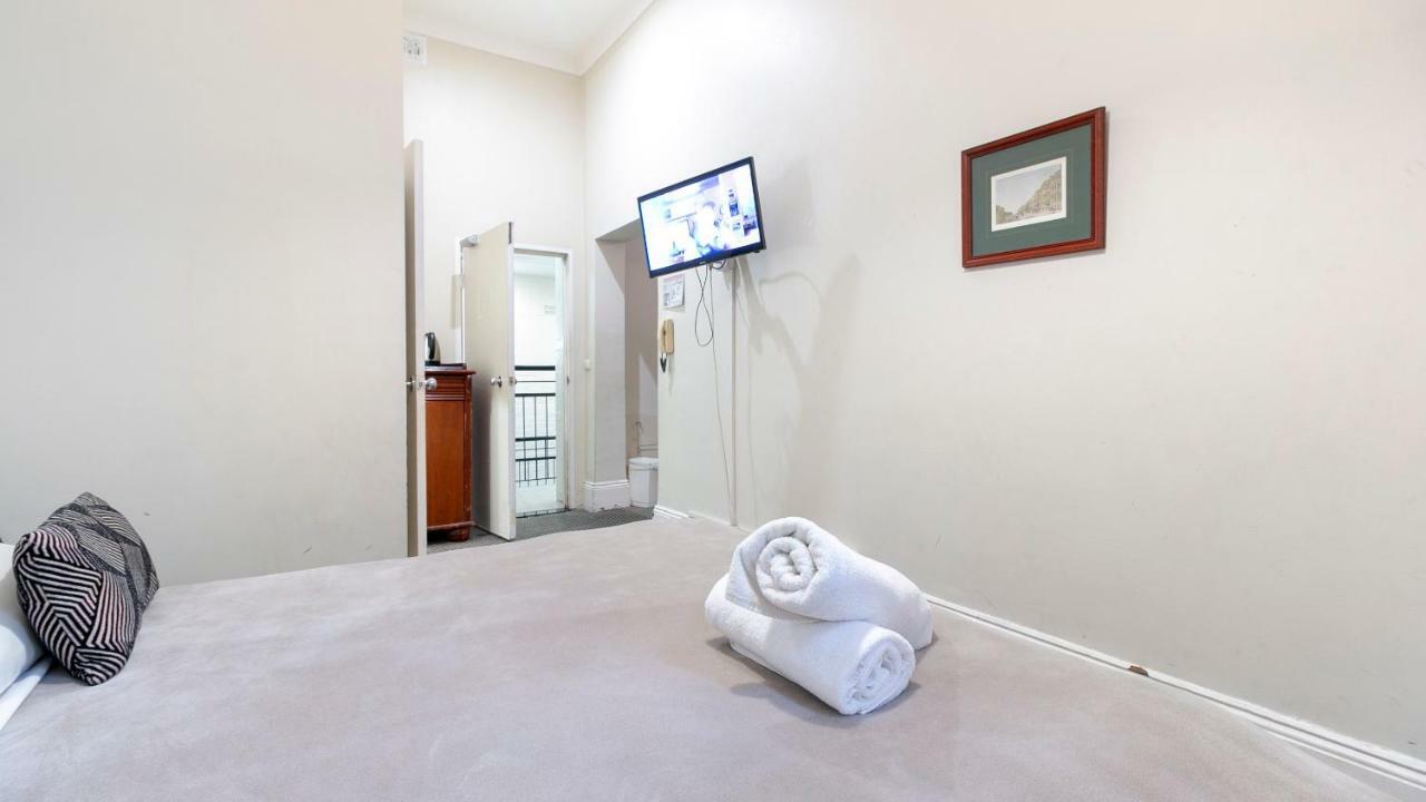 Woolbrokers Hostel Сидни Екстериор снимка