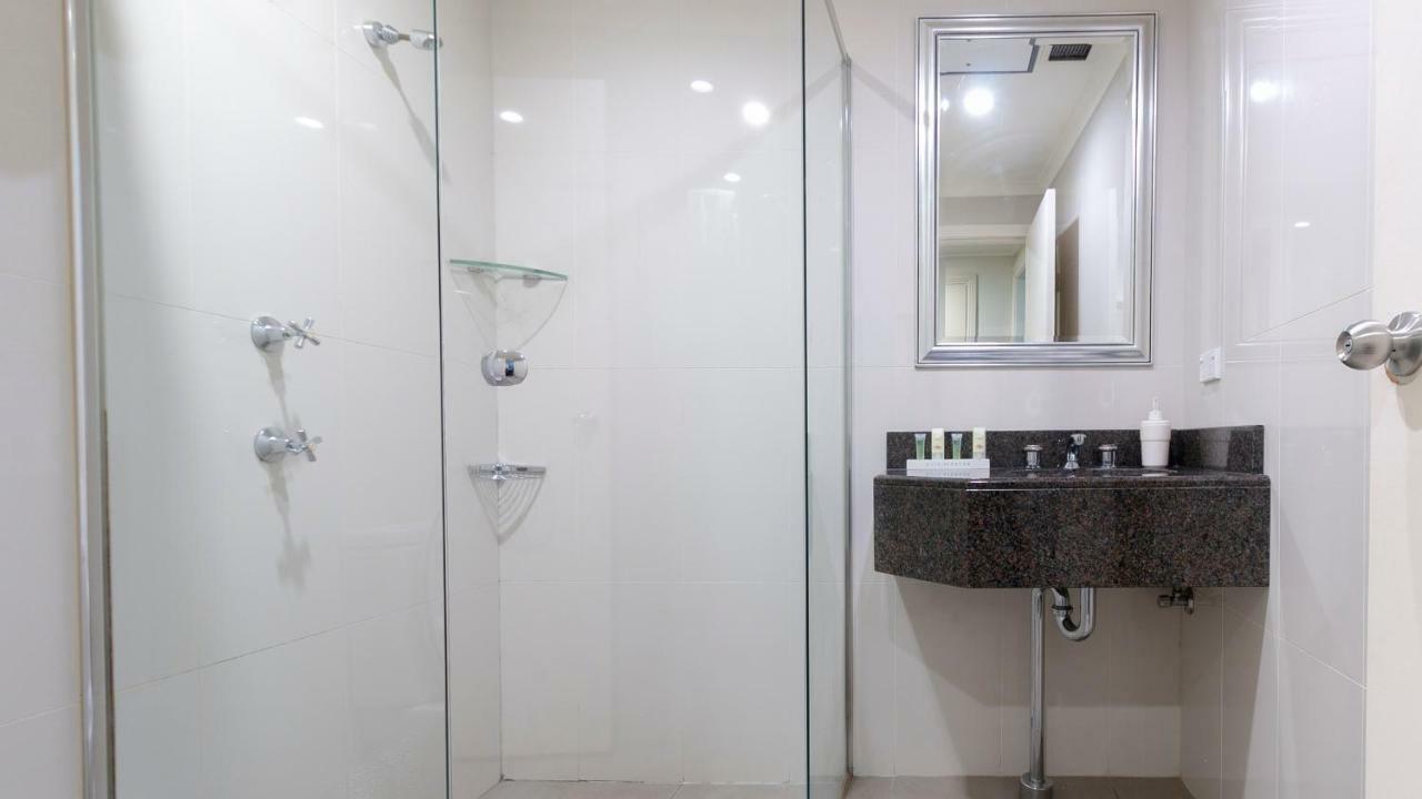 Woolbrokers Hostel Сидни Екстериор снимка