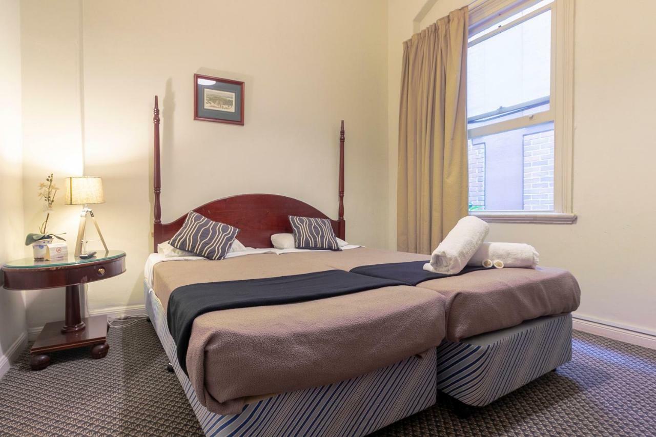 Woolbrokers Hostel Сидни Екстериор снимка