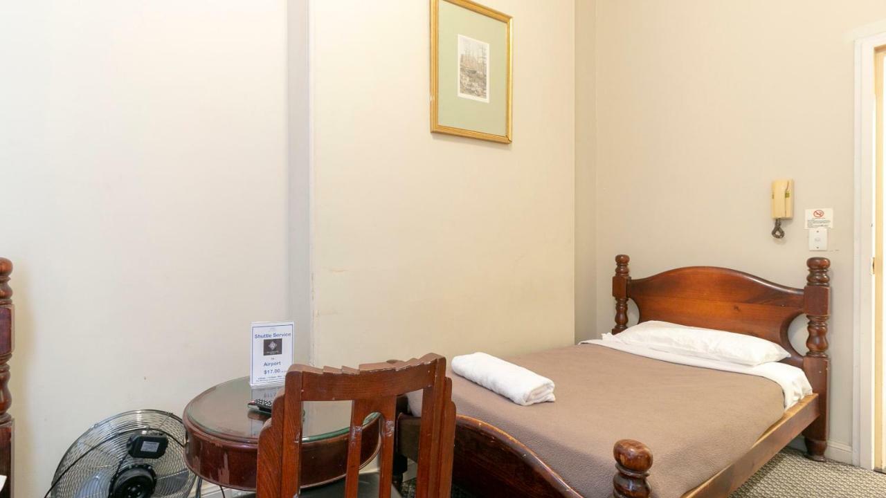 Woolbrokers Hostel Сидни Екстериор снимка